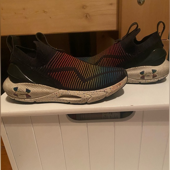 Under Armour Hovr Phantom 2 IntelliKnit Slip Pride Shoes - Picture 2 of 5